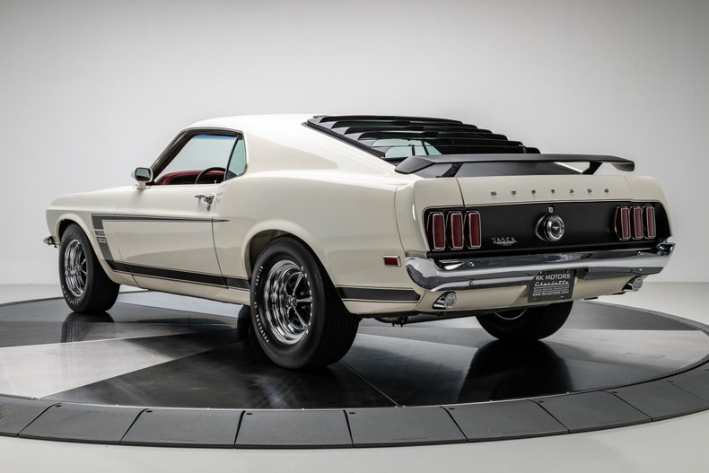 1969 Ford Mustang 17