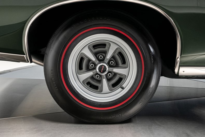 1969 Pontiac GTO 39