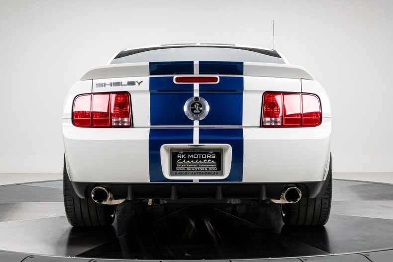 2008 Ford Mustang 18