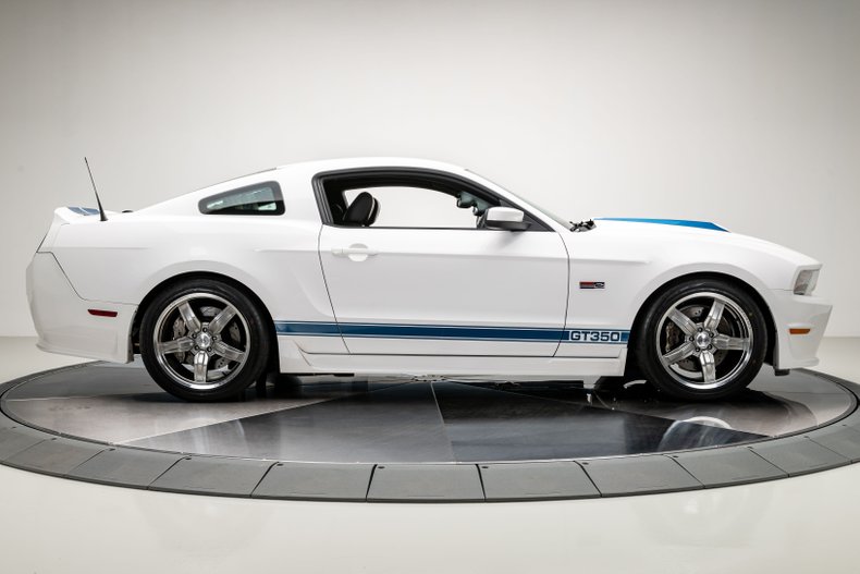 2012 Ford Mustang 14