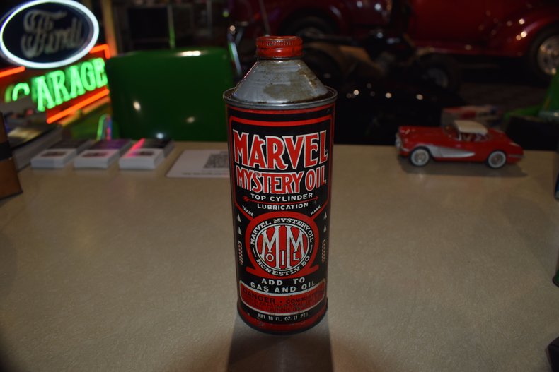 Marvel Mystery Oil Top Cylinder Lubrication Cone Top, Pint