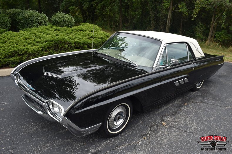 1963 Ford Thunderbird