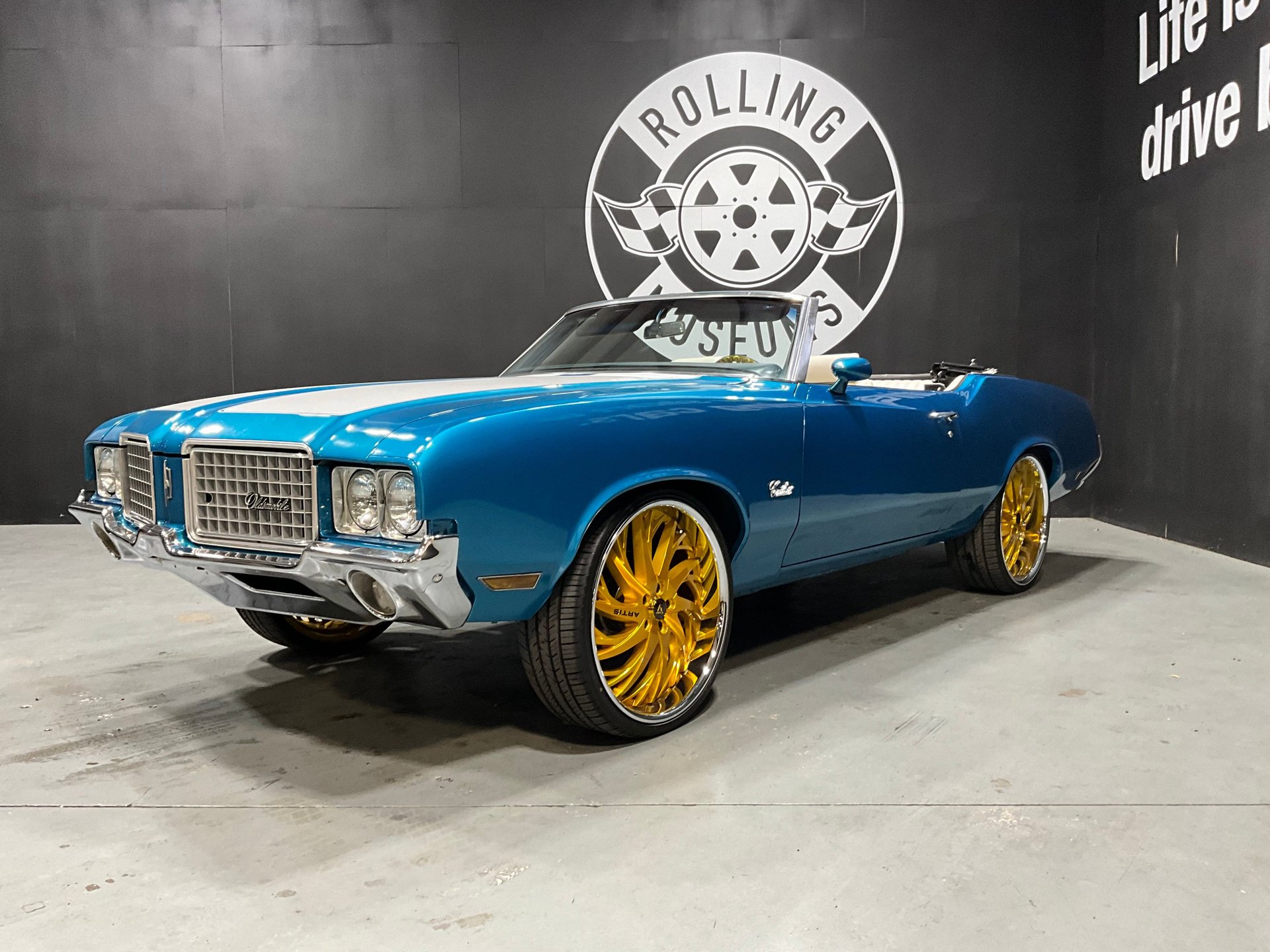 For Sale 1972 Oldsmobile Cutlass