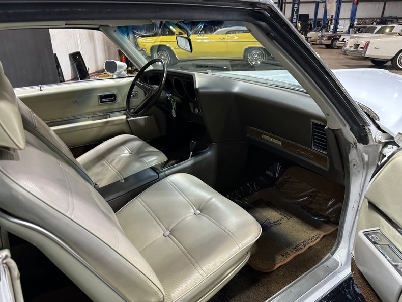 For Sale 1972 Pontiac Grand Prix
