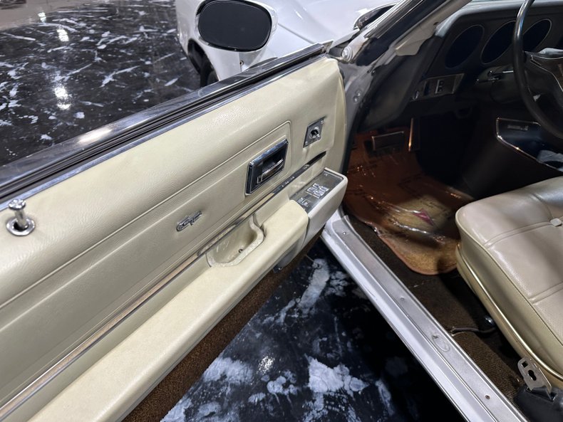 For Sale 1972 Pontiac Grand Prix