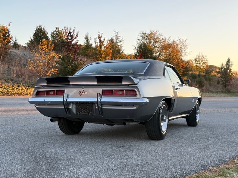 1969 Chevrolet Camaro Z/28 8