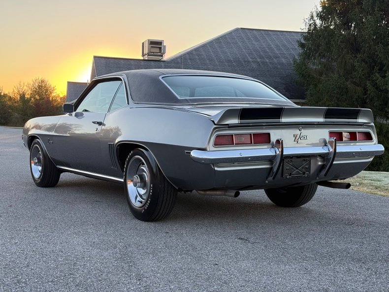 1969 Chevrolet Camaro Z/28 10