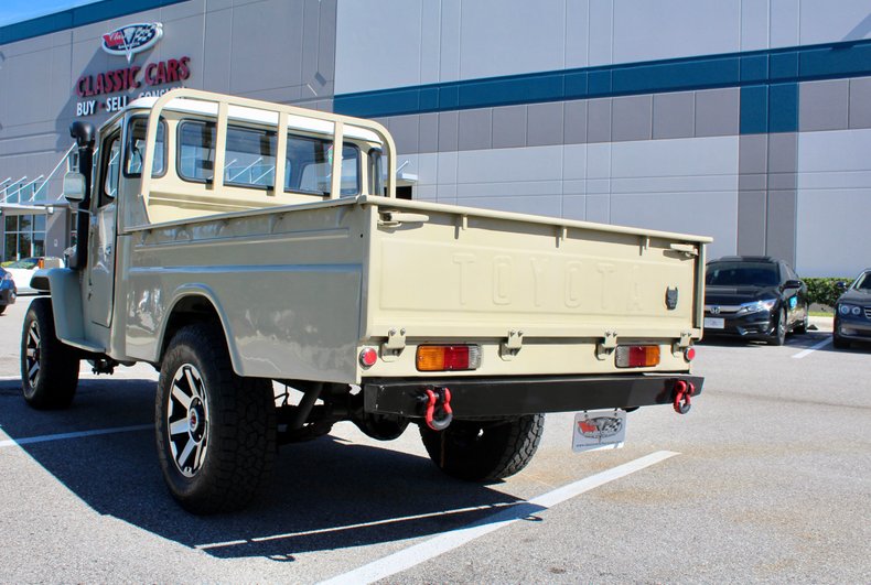 For Sale 1976 Toyota Land Cruiser HJ45 Pickup