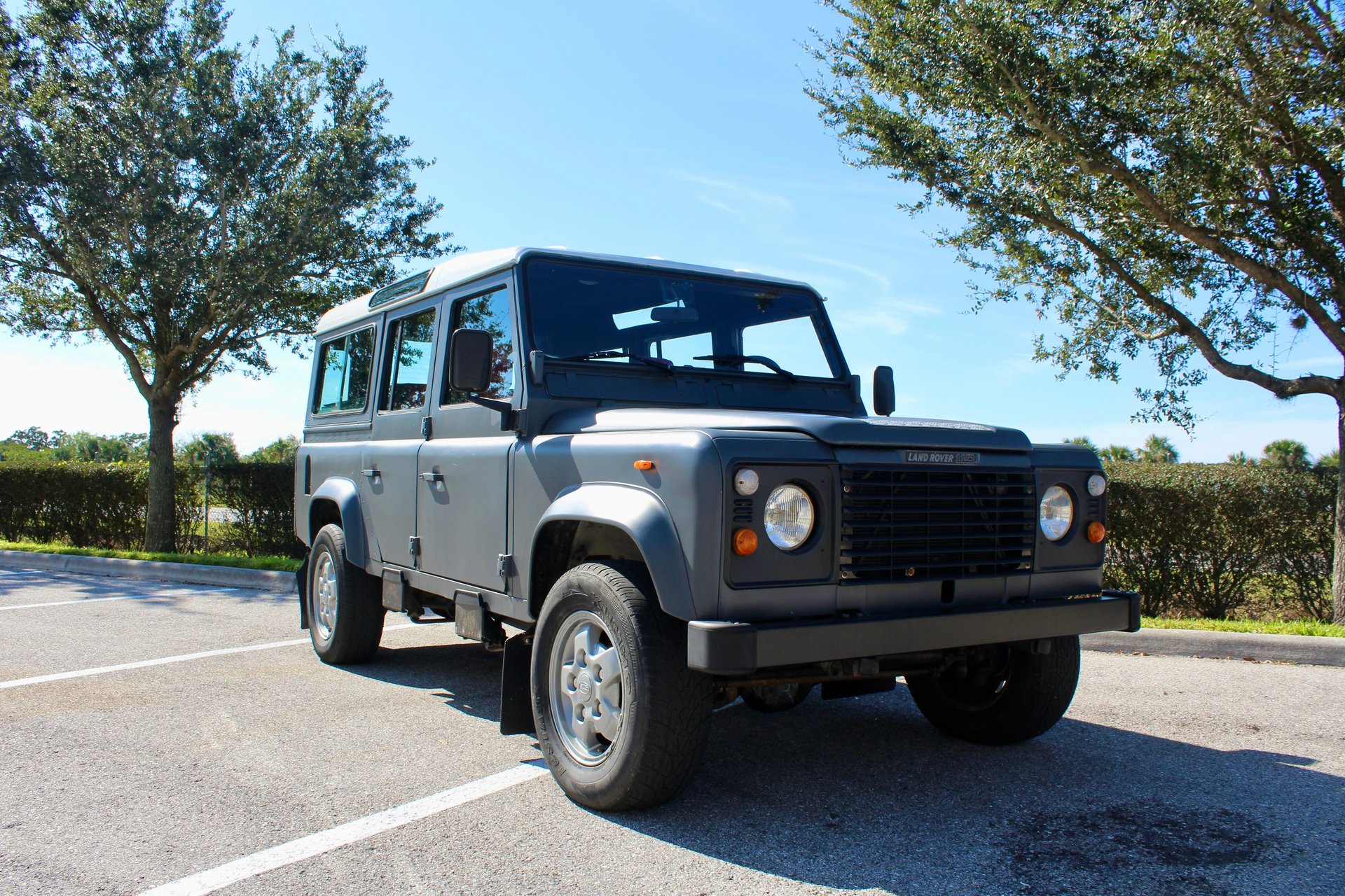 1989 Land Rover Defender 110 | Classic Cars of Sarasota