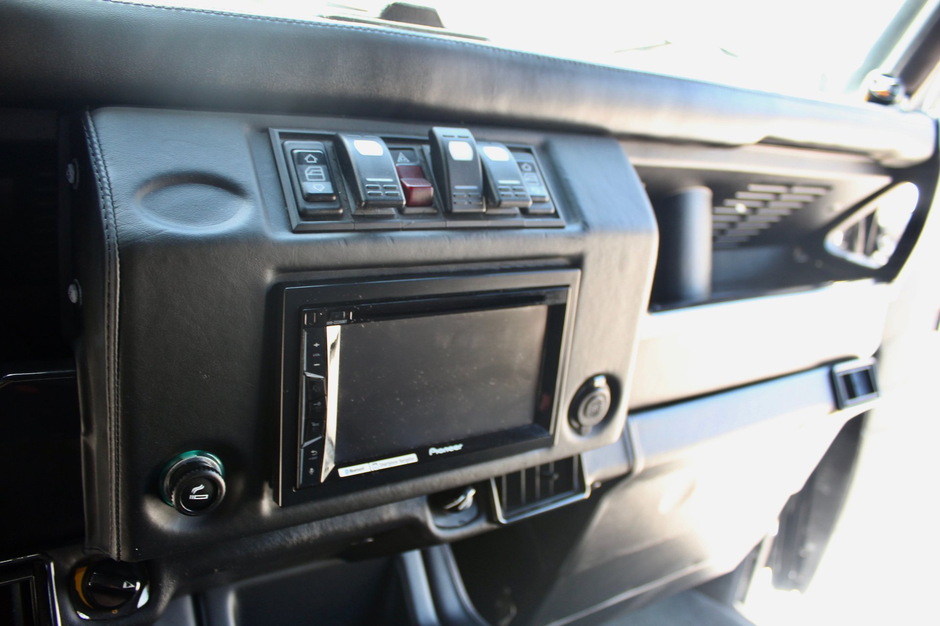 1990 Land Rover Defender | Classic Cars of Sarasota