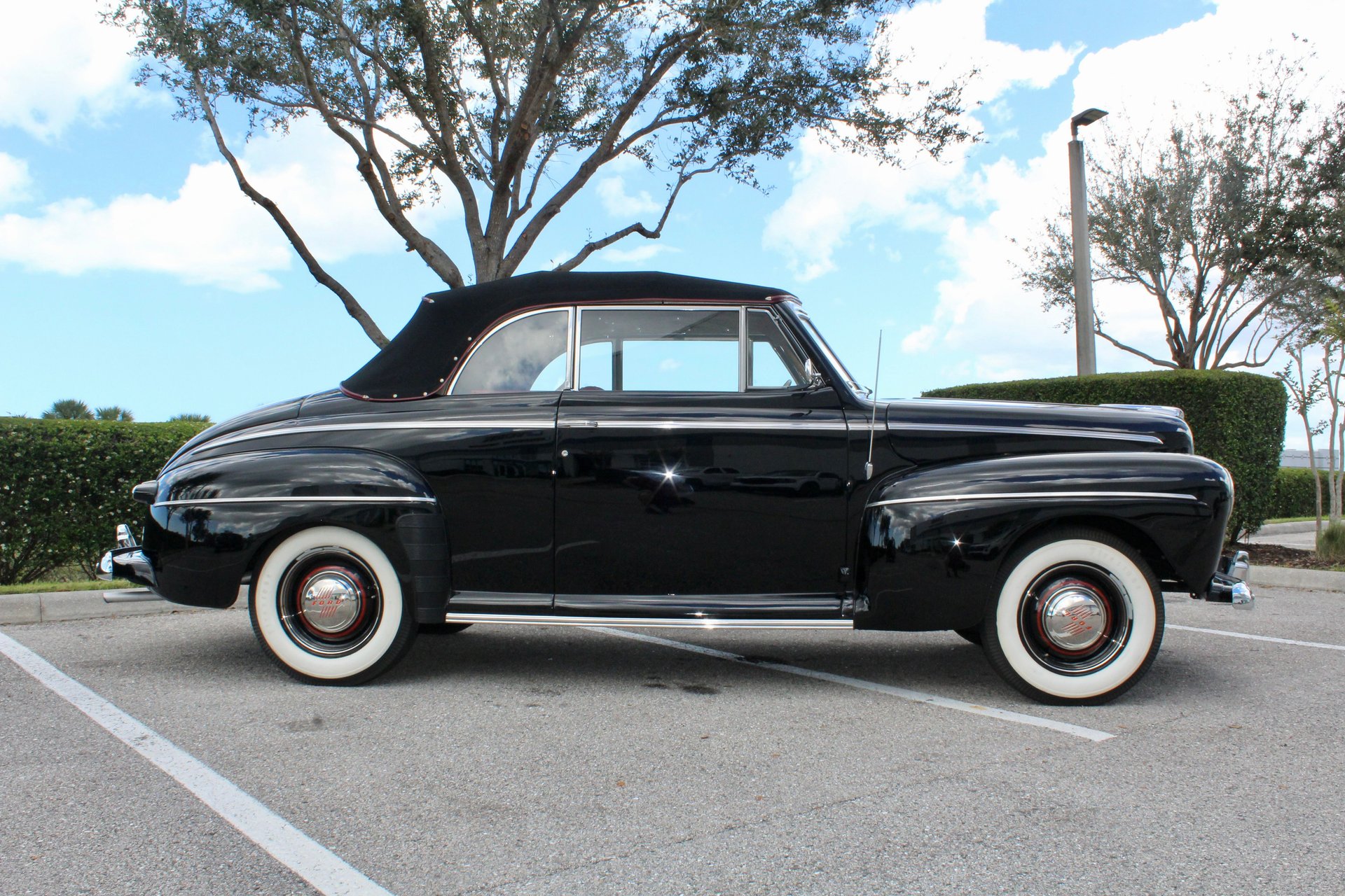 1946 Ford Super Deluxe | Classic Cars of Sarasota