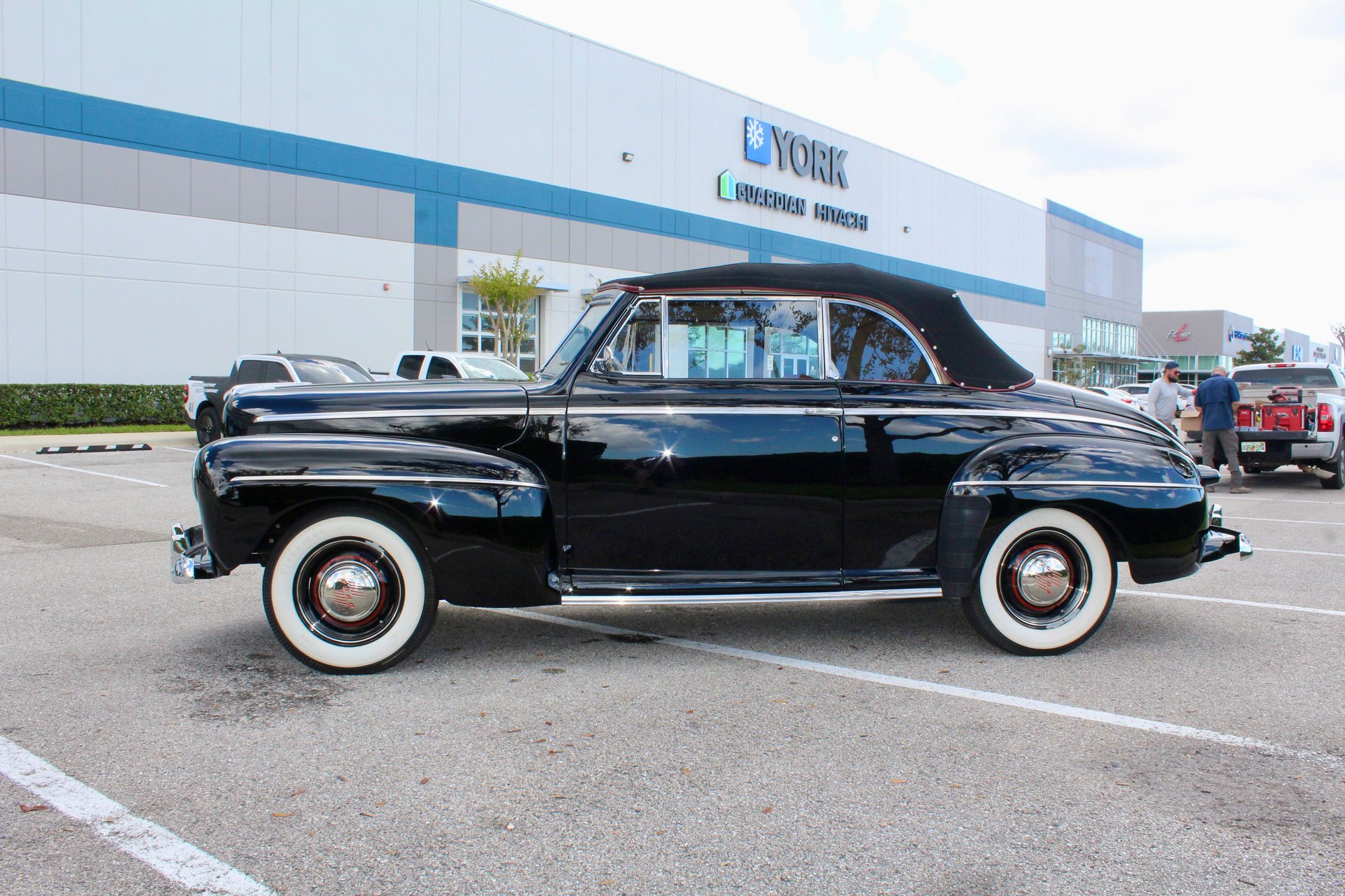 1946 Ford Super Deluxe | Classic Cars of Sarasota