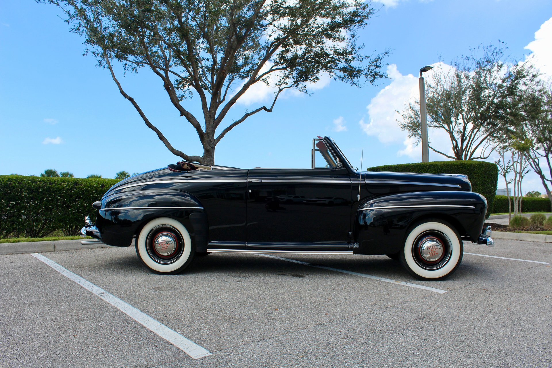 1946 Ford Super Deluxe | Classic Cars of Sarasota