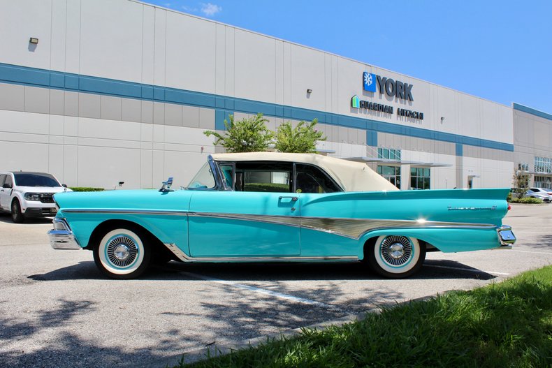 For Sale 1958 Ford Fairlane 500 Sunliner