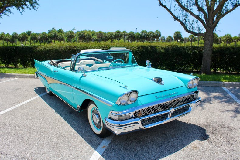 For Sale 1958 Ford Fairlane 500 Sunliner
