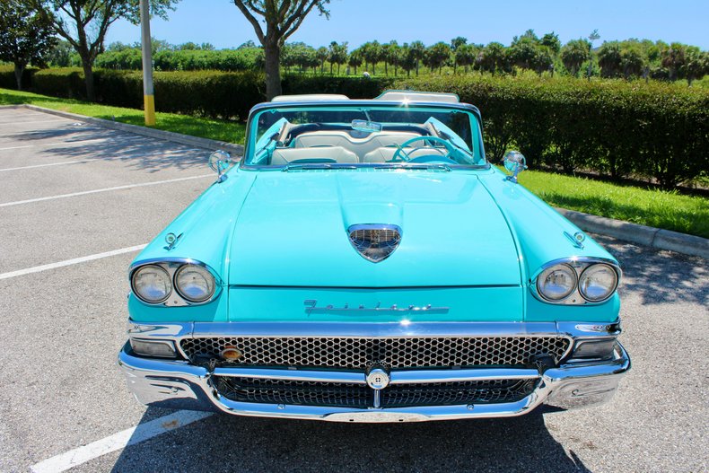 For Sale 1958 Ford Fairlane 500 Sunliner