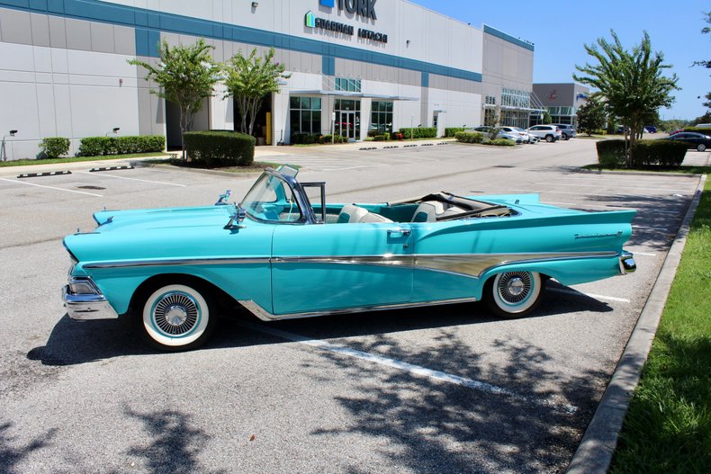 For Sale 1958 Ford Fairlane 500 Sunliner
