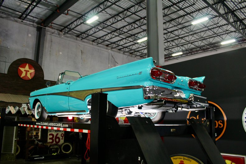 For Sale 1958 Ford Fairlane 500 Sunliner