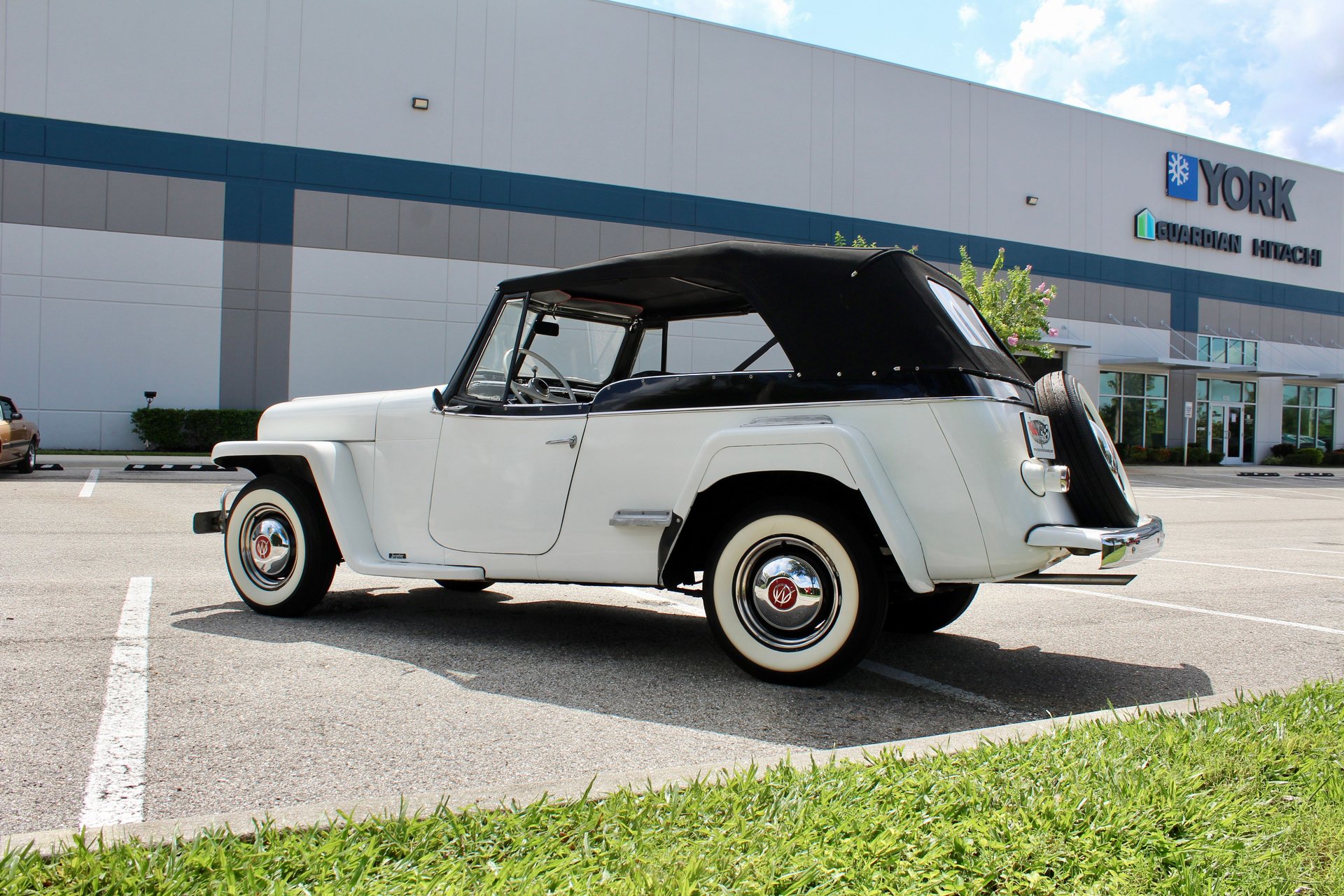 For Sale 1951 Willys Jeepster