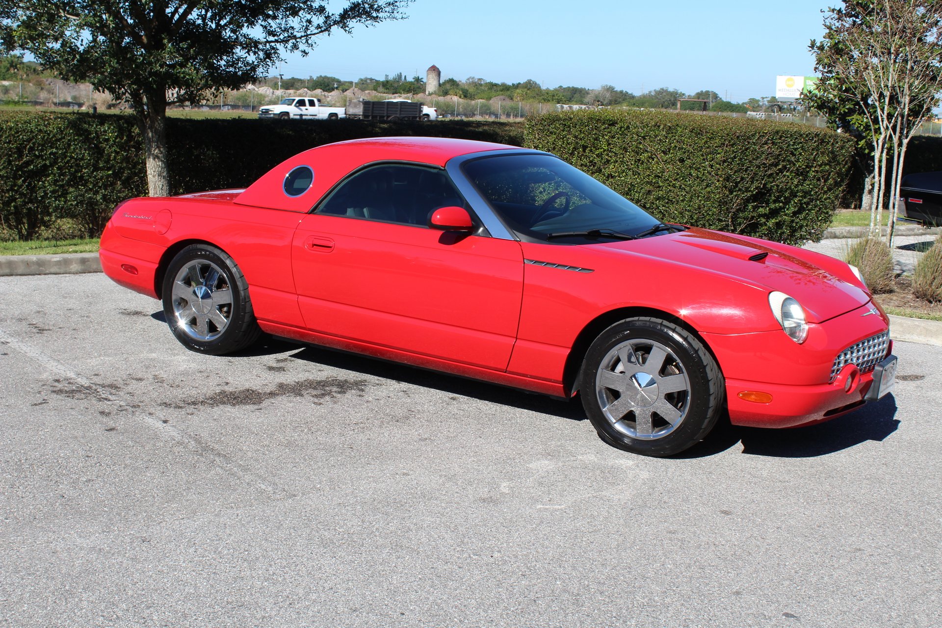 2002 ford thunderbird