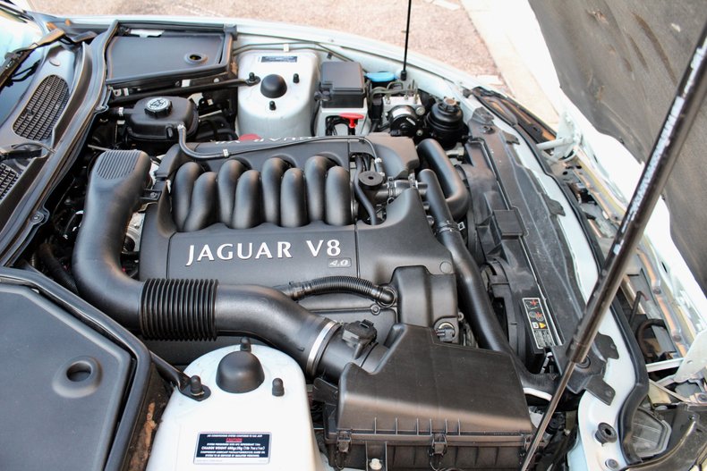 1999 jaguar xj8