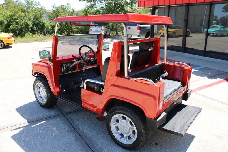 2010 hummer golf cart