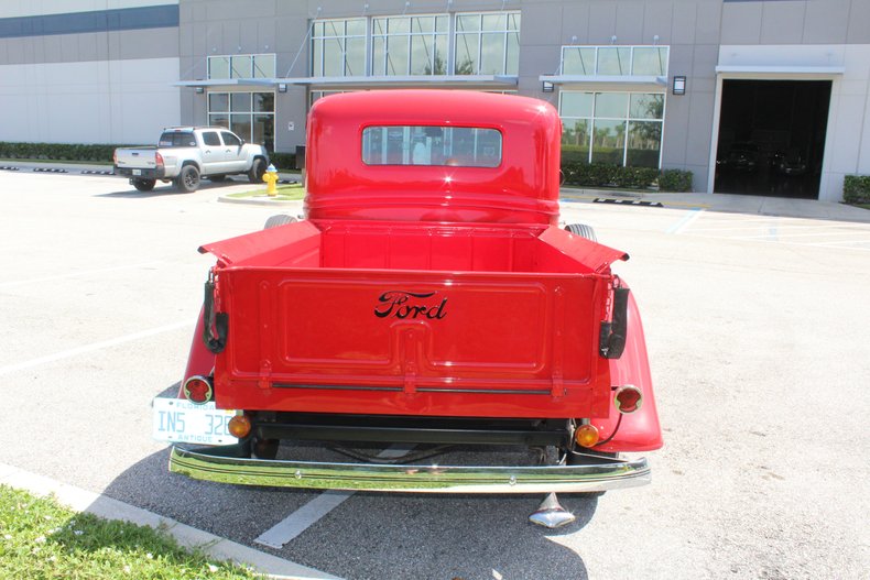 1935 ford 1 2 ton pickup