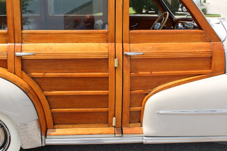 1948 pontiac streamliner woody wagon