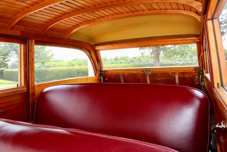 1948 pontiac streamliner woody wagon