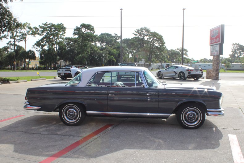 For Sale 1967 Mercedes-Benz 250SE