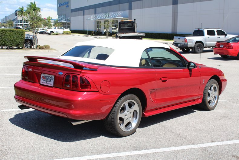 1996 ford mustang