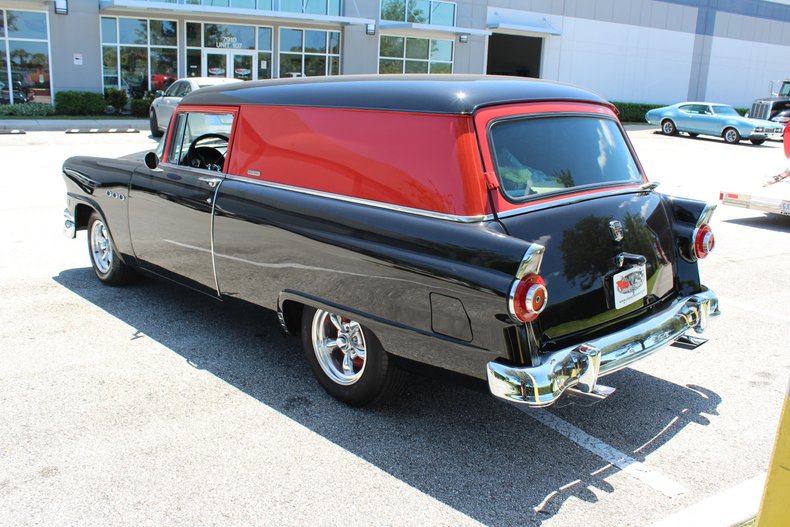 1956 ford club wagon