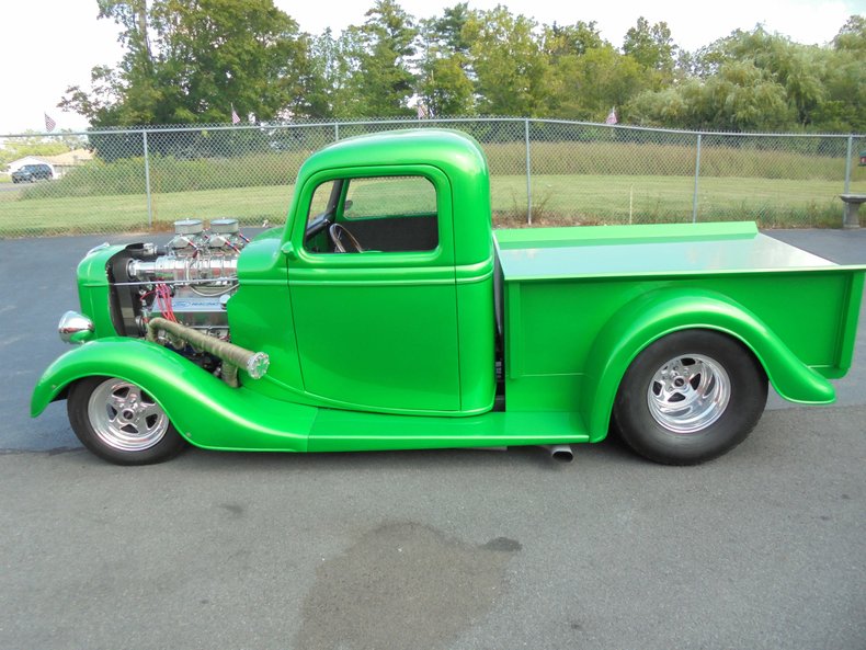 1935 Ford F100