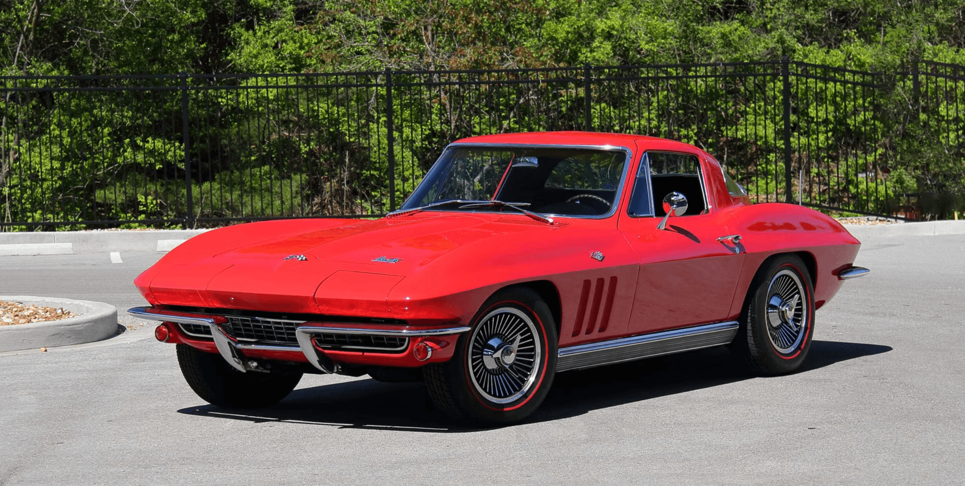 1966 chevrolet corvette coupe