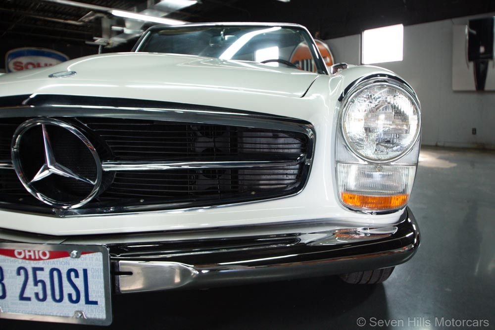 901161 | 1967 Mercedes-Benz 250SL | Seven Hills Motorcars