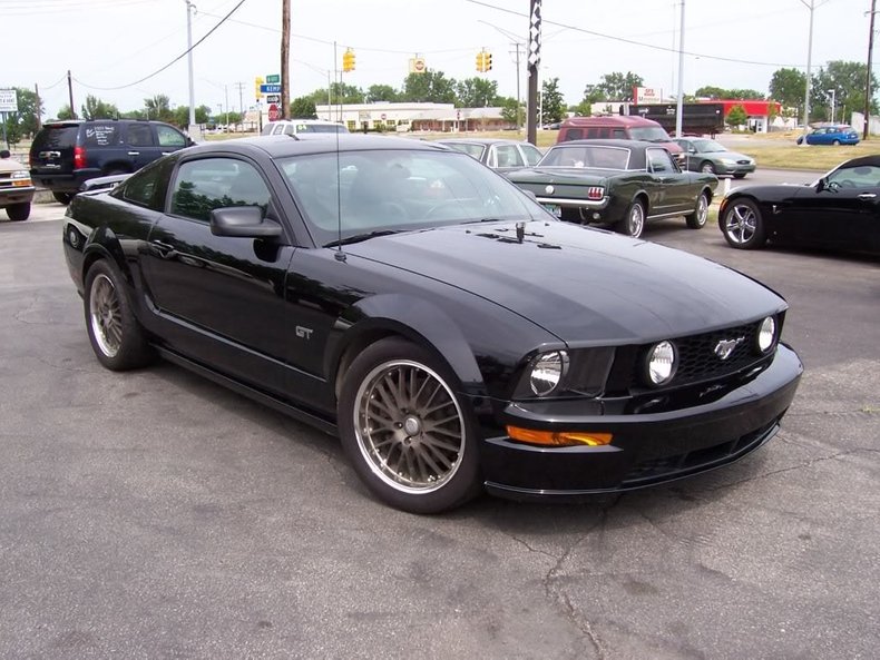 2008 Ford Mustant GT w/ Roush
