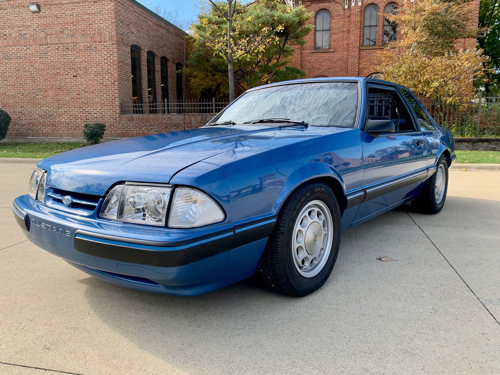 1989 Ford Mustang 5.0 LX - Medium Shadow Blue w/ Custom 7-Spoke Wheels –  Karson Diecast Co.
