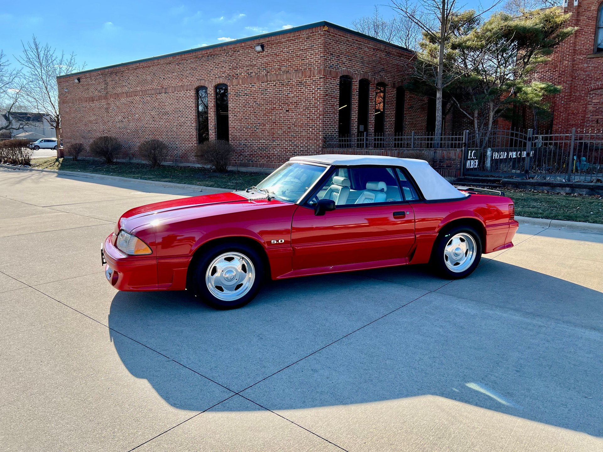 1990 ford mustang