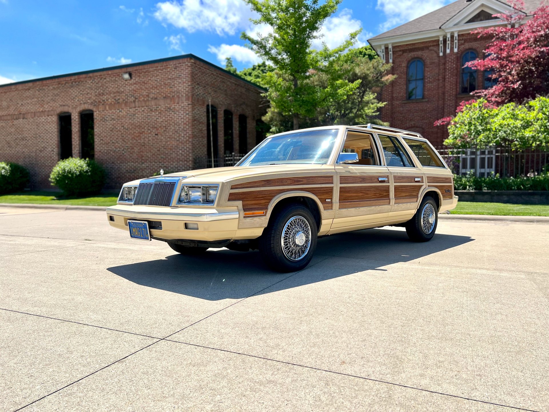 1985 chrysler town and country