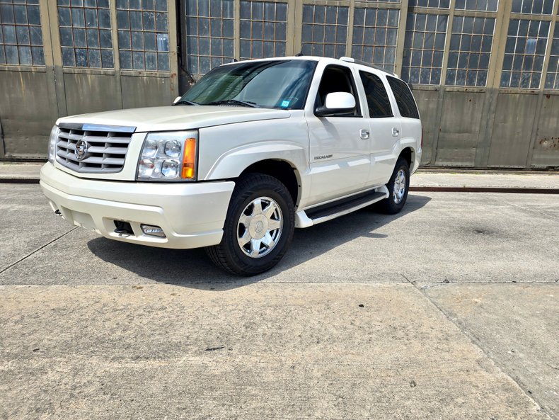 2004 Cadillac Escalade