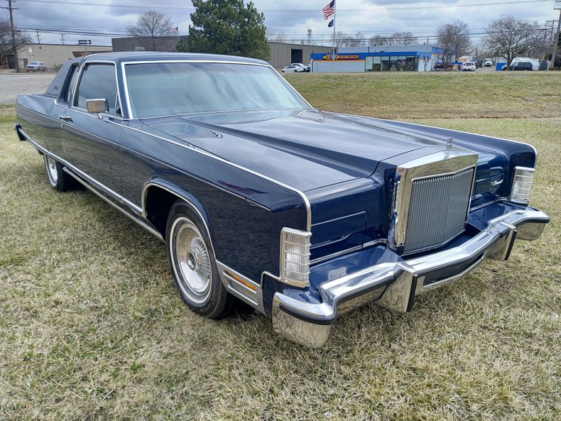1977 Lincoln Continental Coupe