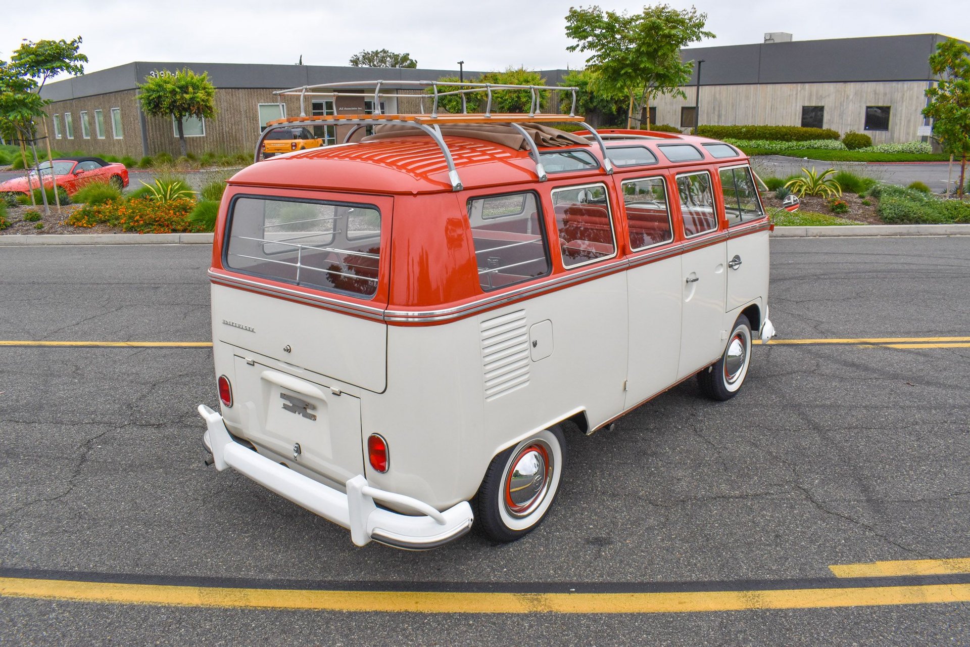 1966 Volkswagen 21 Window Bus | Singleton Classics