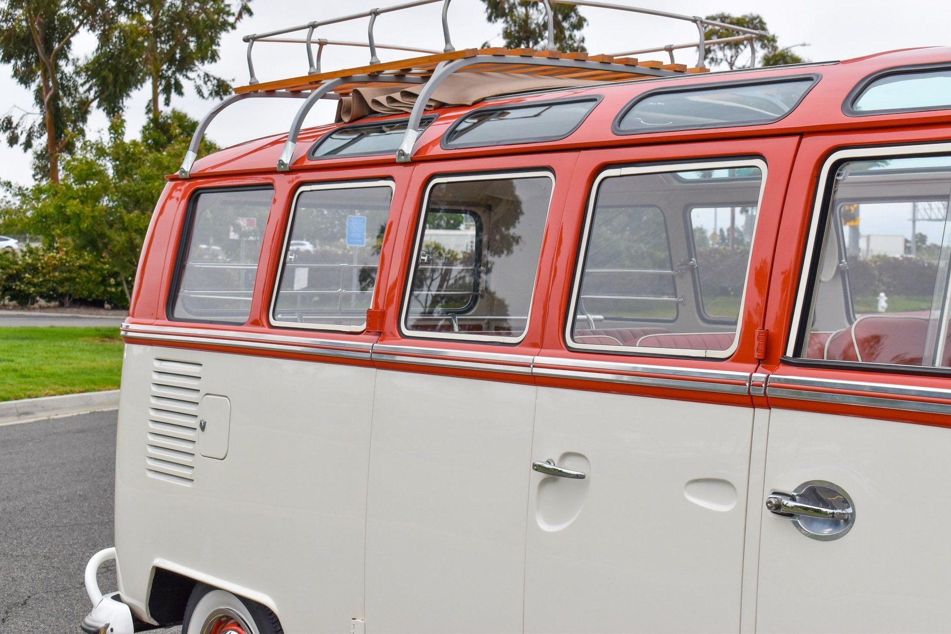 1966 Volkswagen 21 Window Bus | Singleton Classics