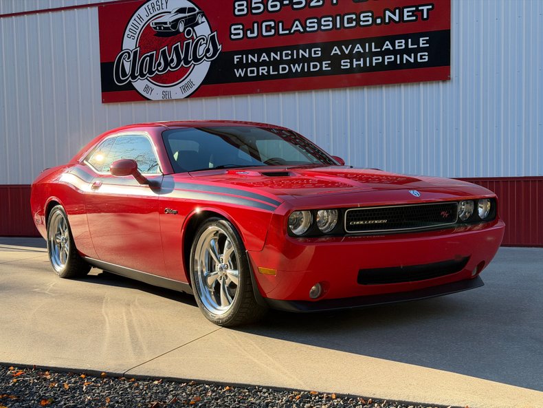 2010 Dodge Challenger | American Muscle CarZ