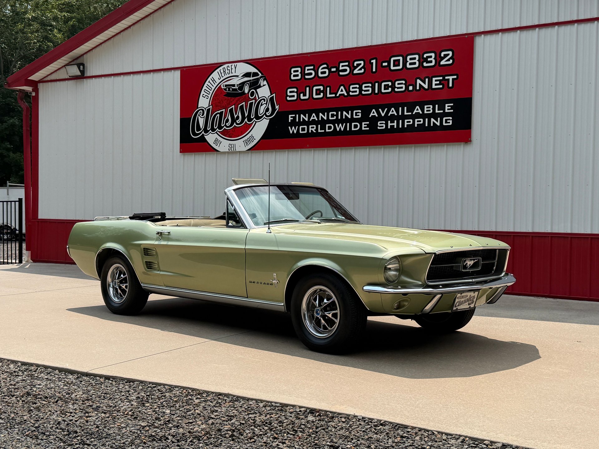 1967 ford mustang