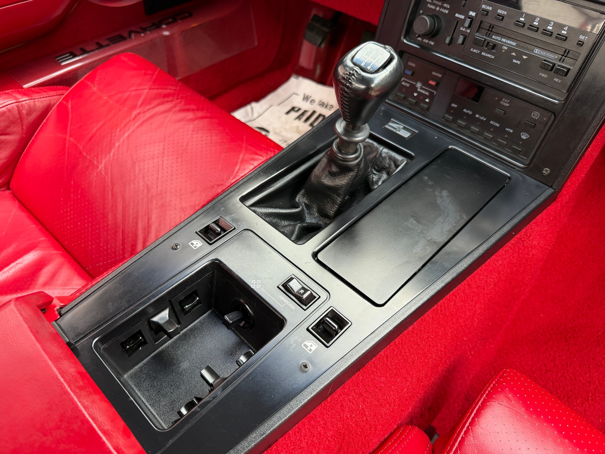 1988 Chevrolet Corvette - Photo 29