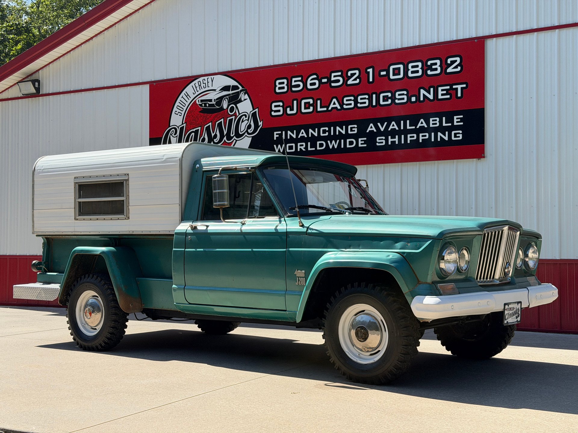 1964 jeep j 200