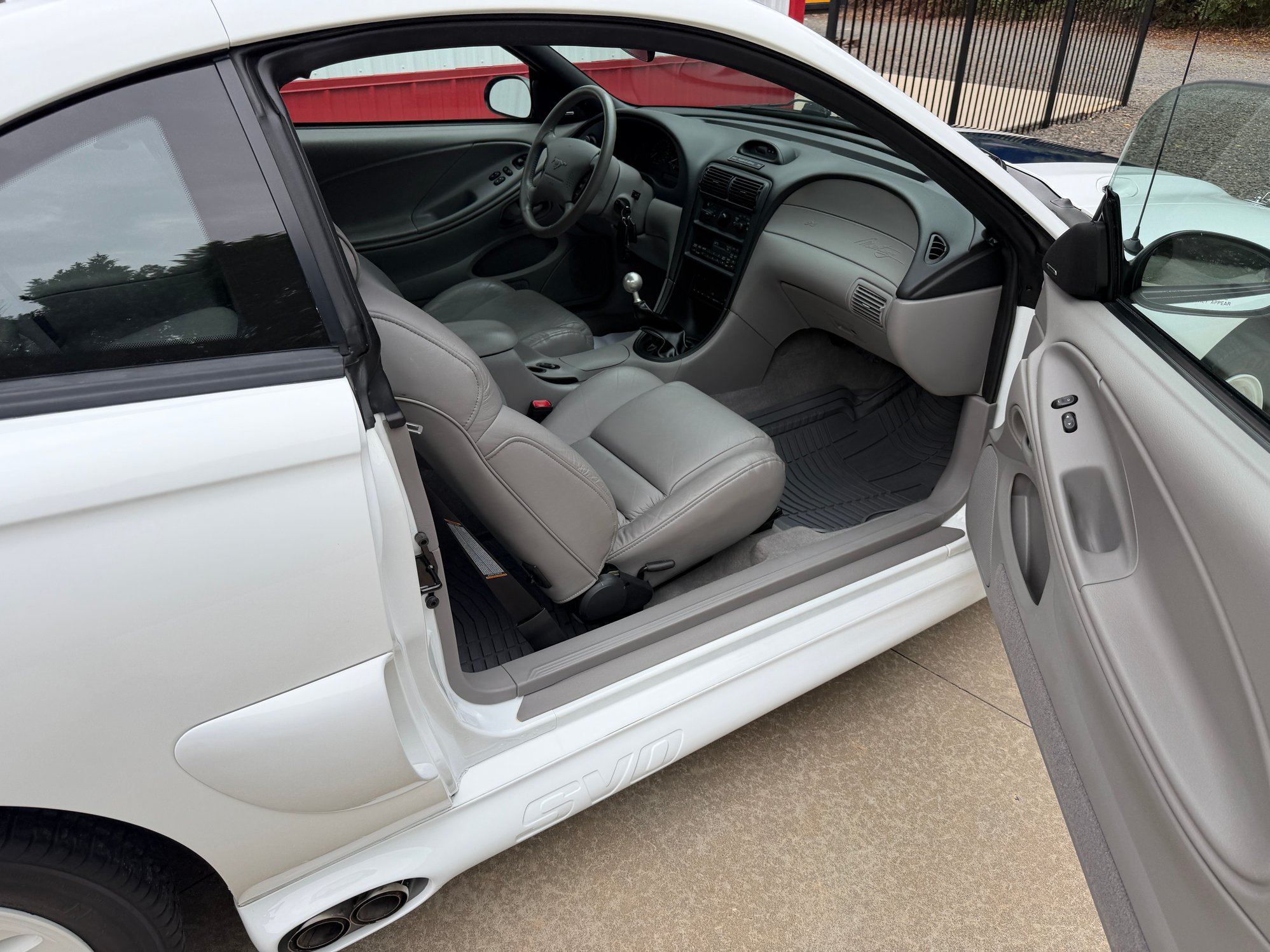 1997 Ford Mustang Base - Photo 19