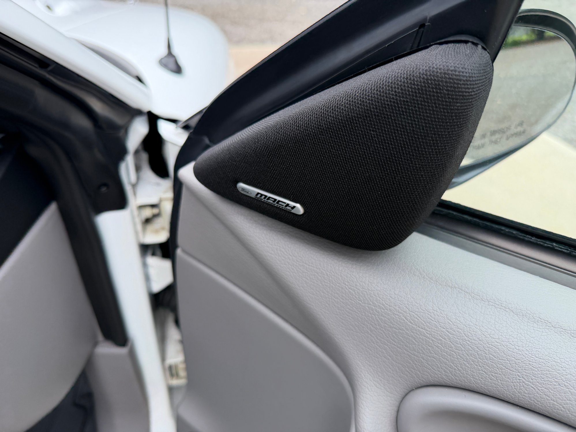 1997 Ford Mustang Base - Photo 26