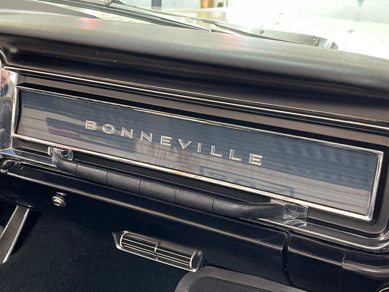 1966 Pontiac Bonneville